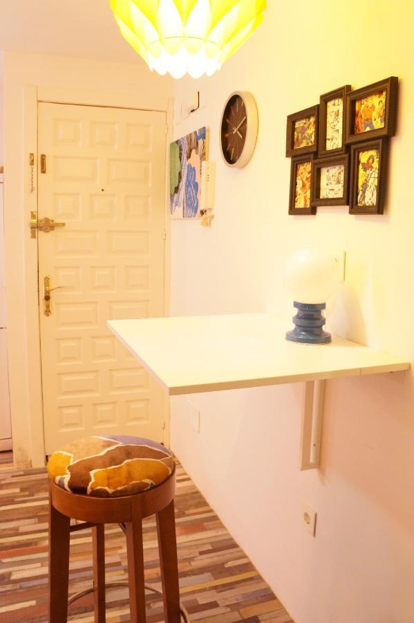 Cozy & Modern Apartments In Embajadores Area - Madrid Center エクステリア 写真